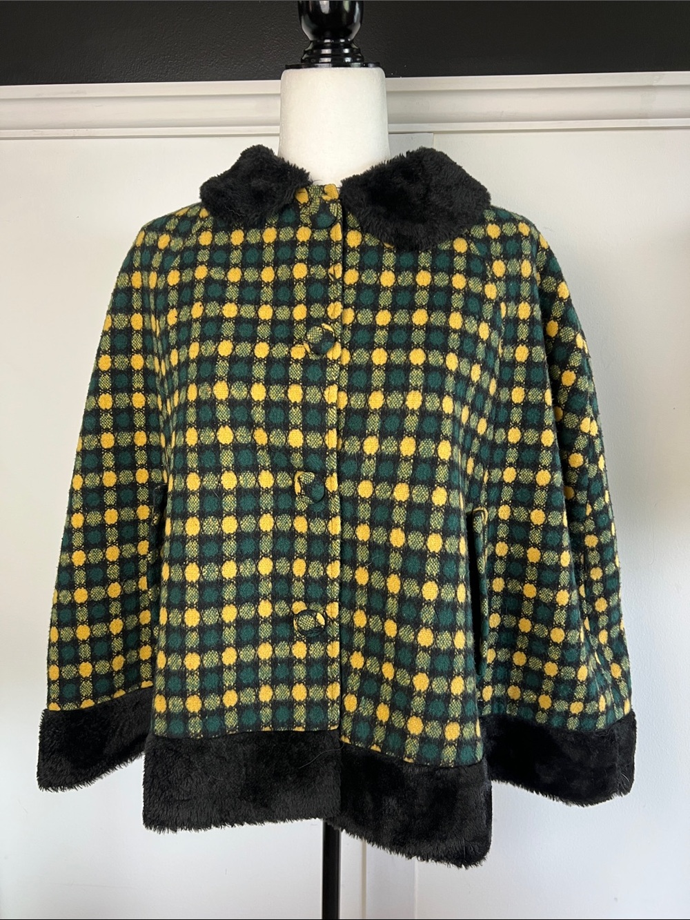 Voodoo Vixen Black, Green & Yellow Plaid Faux Fur Trim Cape